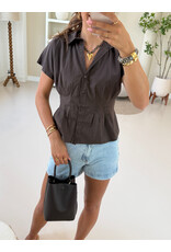 21Jewelz Effen getailleerde blouse - bruin