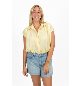 21Jewelz Geplooide mouwloze zomer blouse - geel