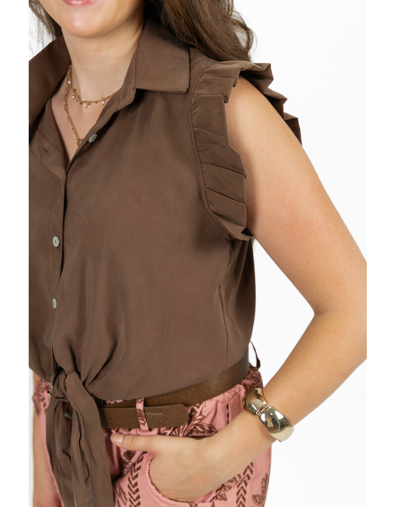 21Jewelz Blouse met knoopdetail & ruffles - lichtbruin