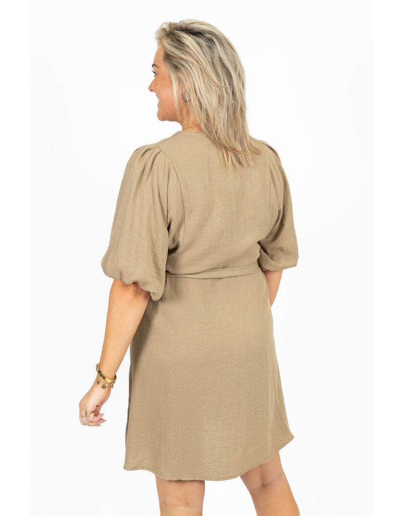 21Jewelz Effen basic jurkje met v-hals & ceintuur - camel