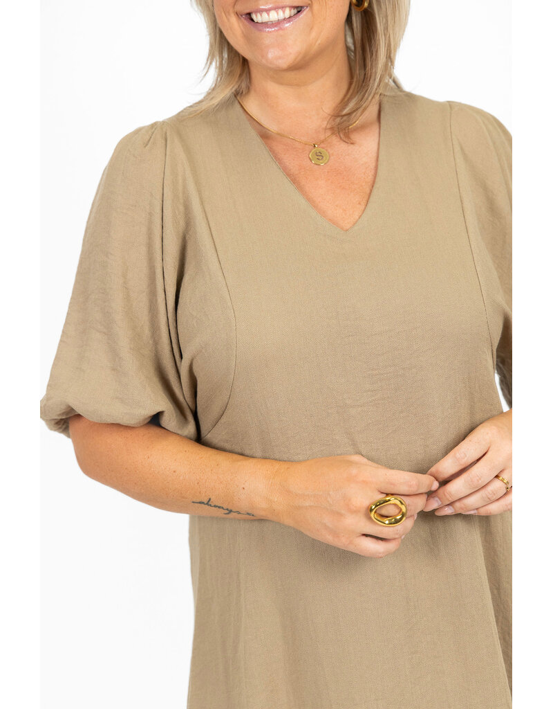 21Jewelz Effen basic jurkje met v-hals & ceintuur - camel