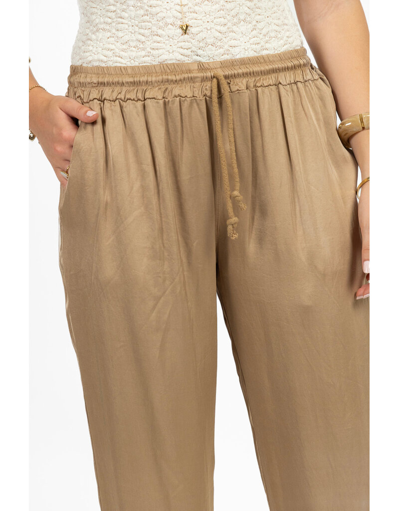 21Jewelz Satijn-look pantalon met koordje - beige