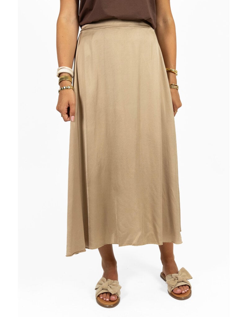 21Jewelz Satijn-look rok met elastische band - beige