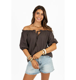 21Jewelz Blouse met strikdetail en pofmouw - bruin