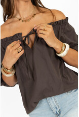 21Jewelz Blouse met strikdetail en pofmouw - bruin