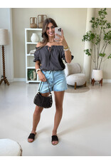 21Jewelz Blouse met strikdetail en pofmouw - bruin