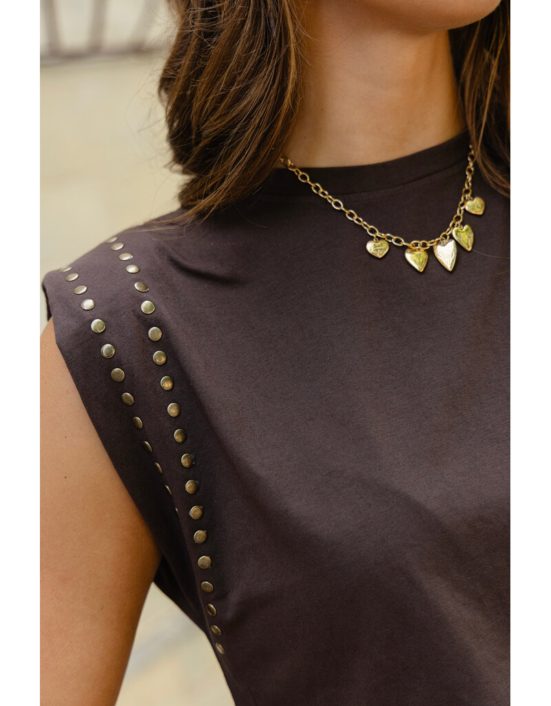 21Jewelz Mouwloze top met studs - donkerbruin