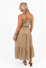 21Jewelz Mouwloze maxi jurk met koordje & ruches - camel