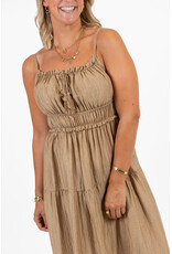 21Jewelz Mouwloze maxi jurk met koordje & ruches - camel