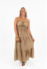 21Jewelz Mouwloze maxi jurk met koordje & ruches - camel