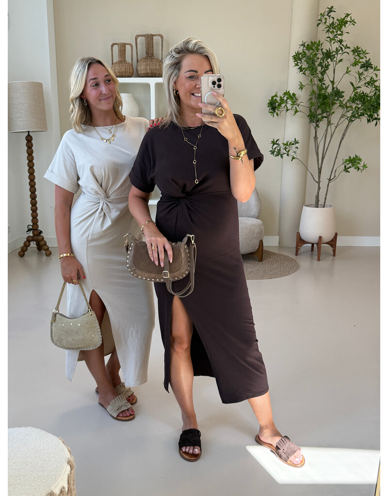 21Jewelz Lange jurk met knoopdetail - bruin