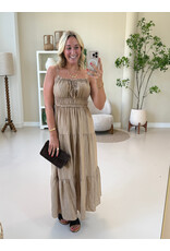 21Jewelz Mouwloze maxi jurk met koordje & ruches - camel