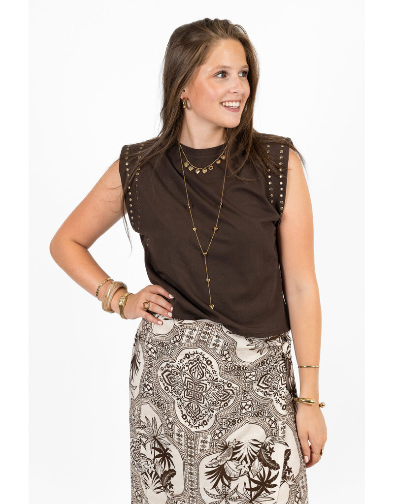 21Jewelz Mouwloze top met studs - donkerbruin
