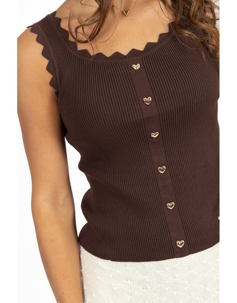 21Jewelz Basic zigzag top met hartjes knopen - bruin