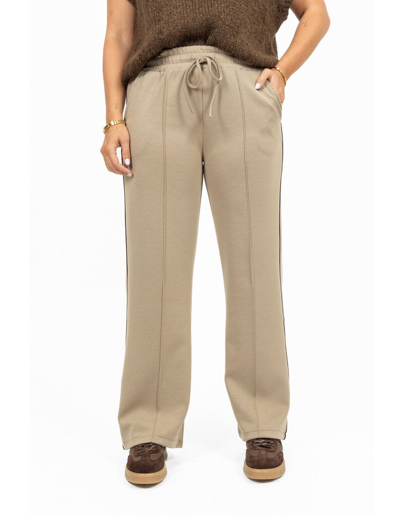 21Jewelz Zachte jogger met streep - taupe