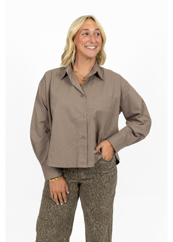 21Jewelz Oversized blouse met zakje - taupe