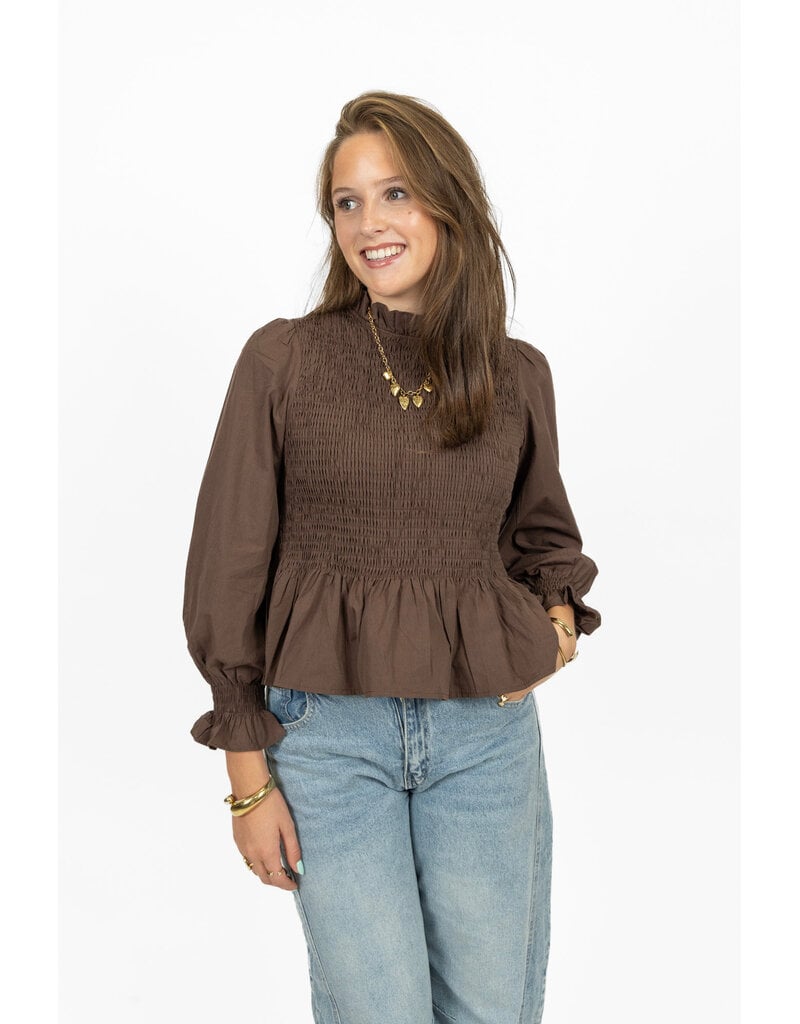 21Jewelz Gesmokte peplum top - bruin