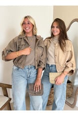 21Jewelz Suede-look jasje met gouden knoopjes - taupe