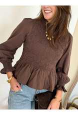 21Jewelz Gesmokte peplum top - bruin