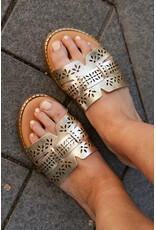 Tango Tango | Slipper met opengewerkt patroon - goud