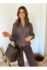 21Jewelz Geruite blouse met ceintuur - bruin