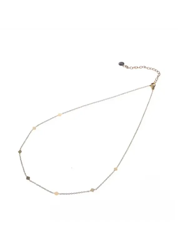 Go Dutch Label D&E | Small diamond shapes