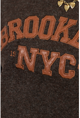 21Jewelz Trui met tekst "Brooklyn NYC" - bruin/camel