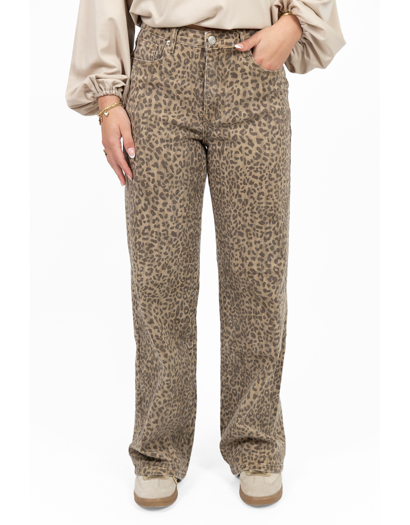 Laulia Jeans met lichte panterprint