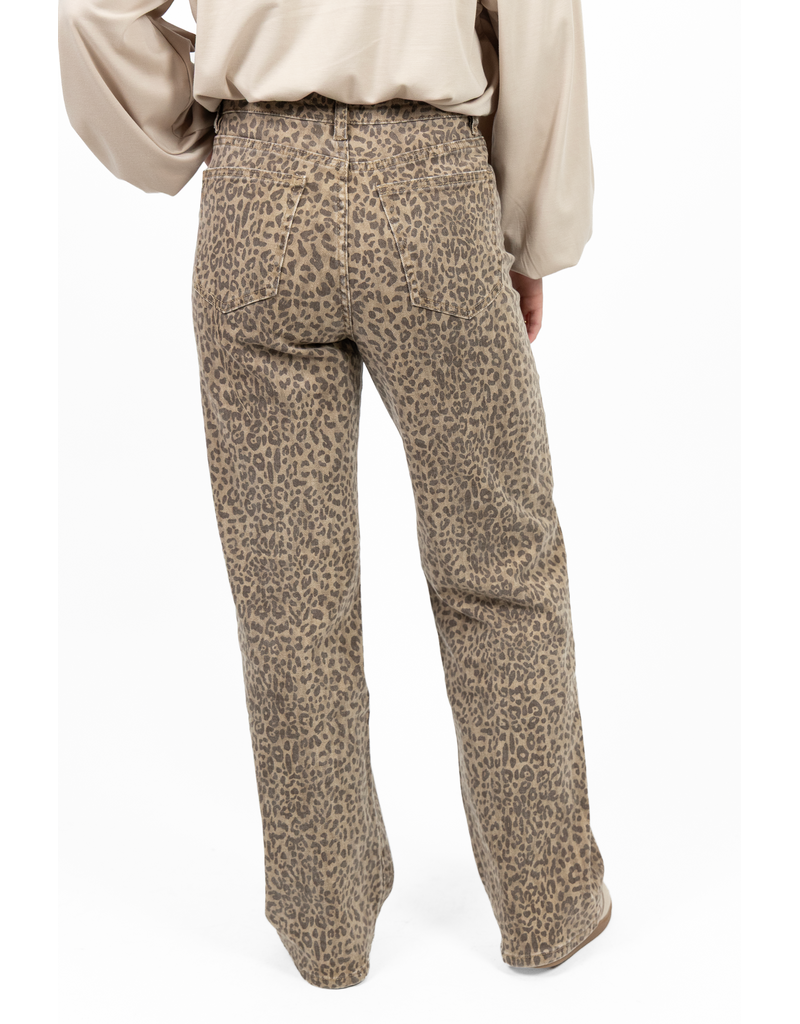 Laulia Jeans met lichte panterprint