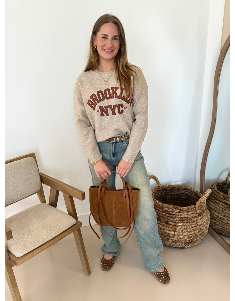 21Jewelz Trui met tekst "Brooklyn NYC" - beige/camel