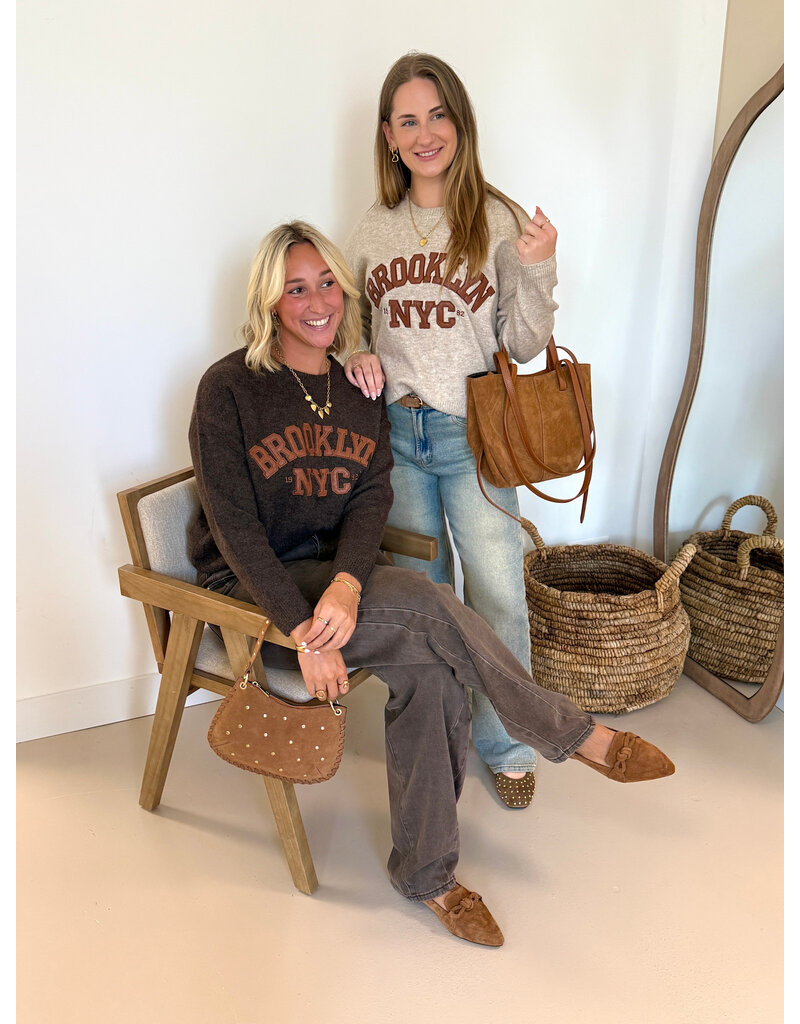 21Jewelz Trui met tekst "Brooklyn NYC" - beige/camel