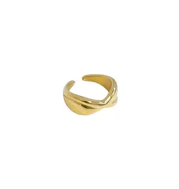 21Jewelz Gekruiste chunky ring