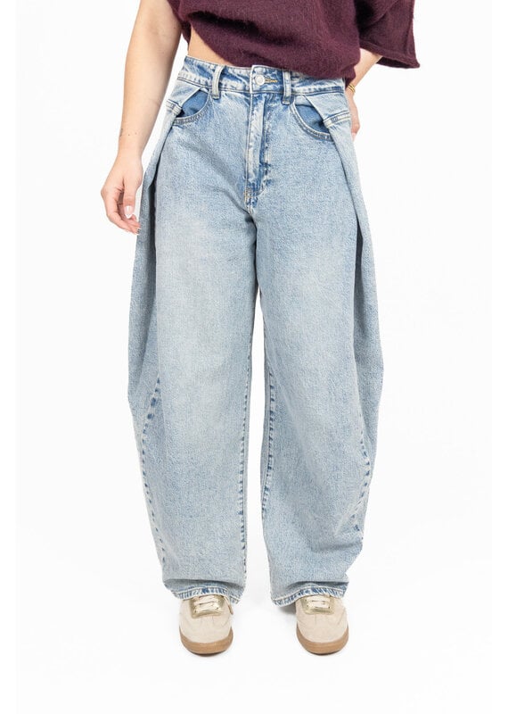 Queen Hearts Wide leg jeans met plooien - lichtblauw