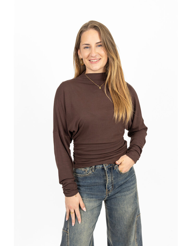 21Jewelz Aansluitende longsleeve met hoge hals - bruin
