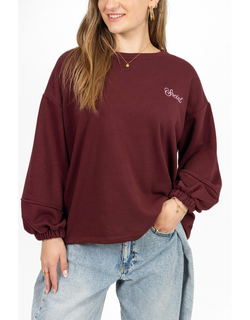The social club sweater - bordeaux