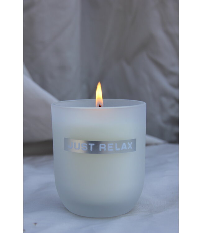 Candle - Cozy Blossom in Frosted Milk