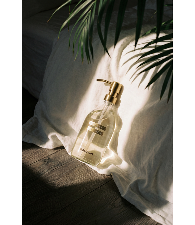 Hand Soap - Fresh Linen 500ml with Brass pump