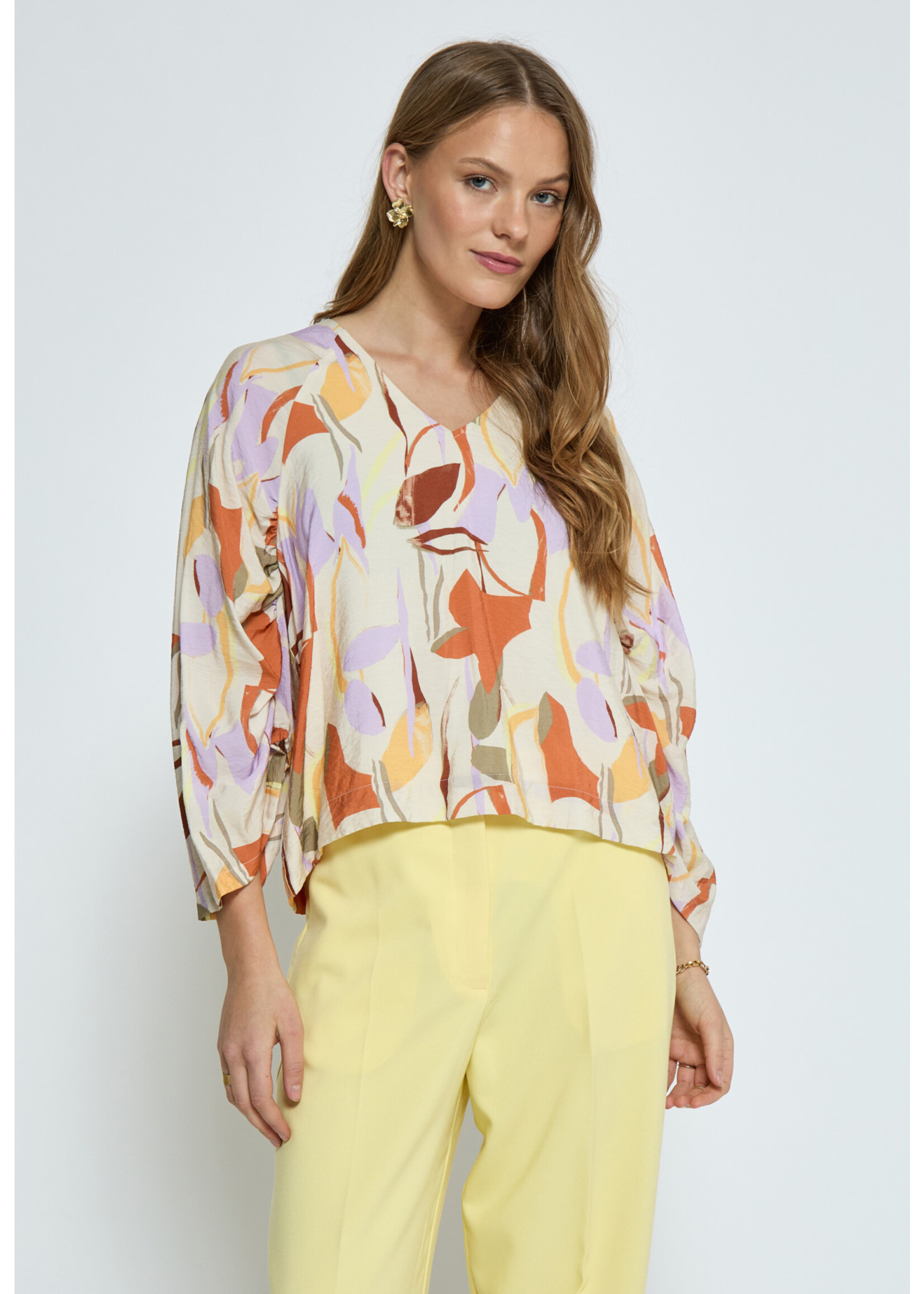 PEPPERCORN TRACY HALF SLEEVE BLOUSE sandshell print