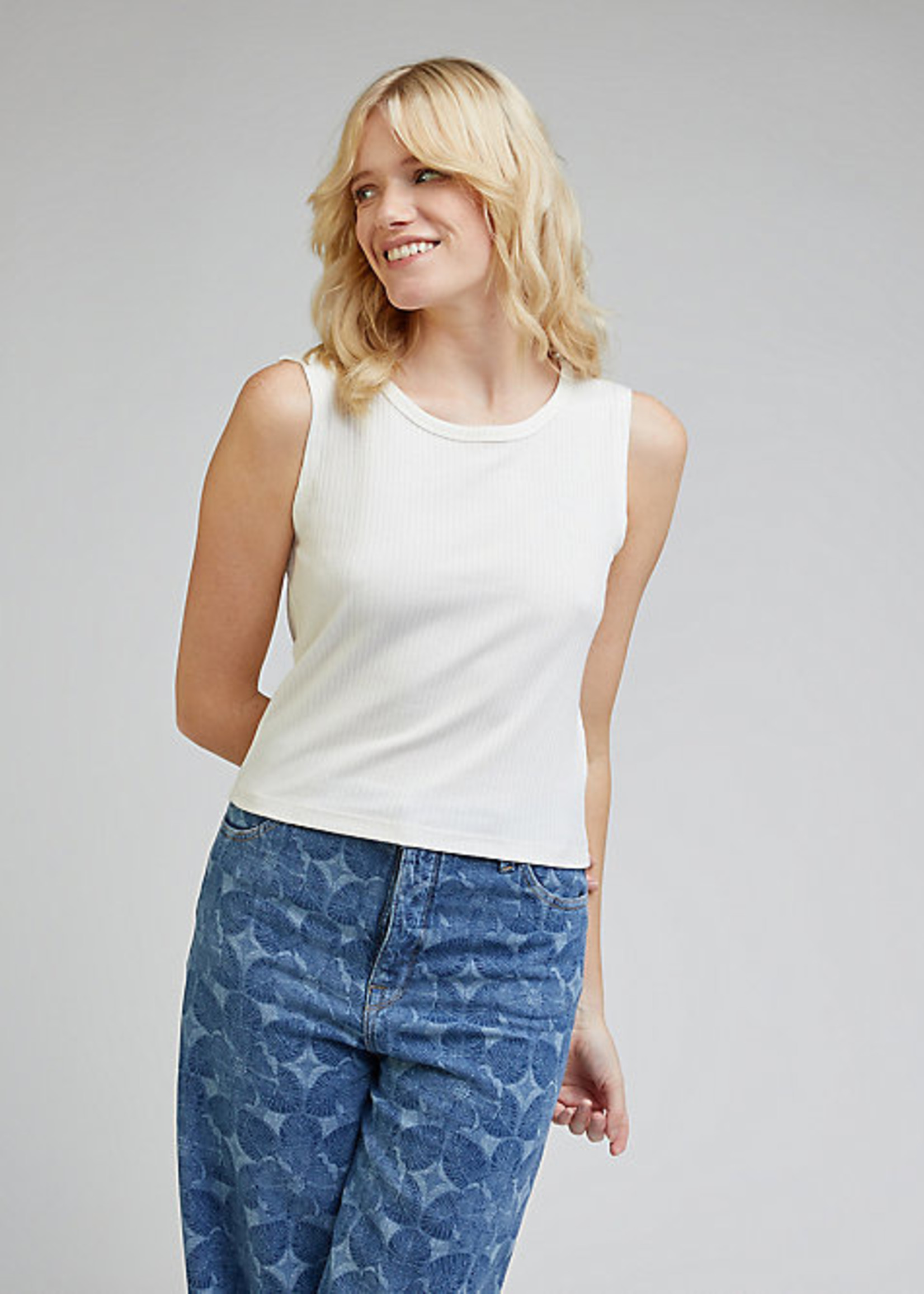 LEE CROPPED CREW TANK