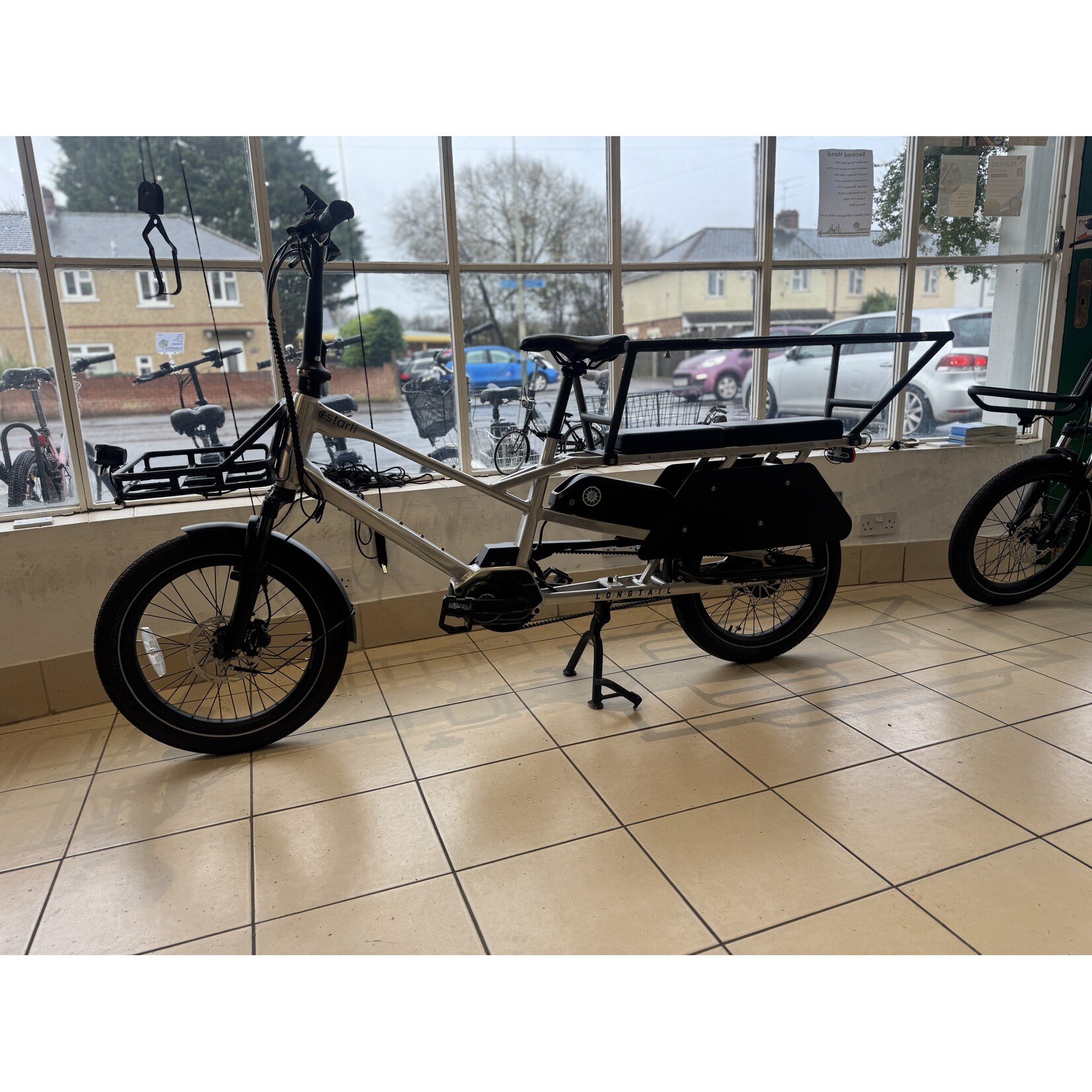 estarli Ebike- Longtail Family Pack UFO Demo Bike