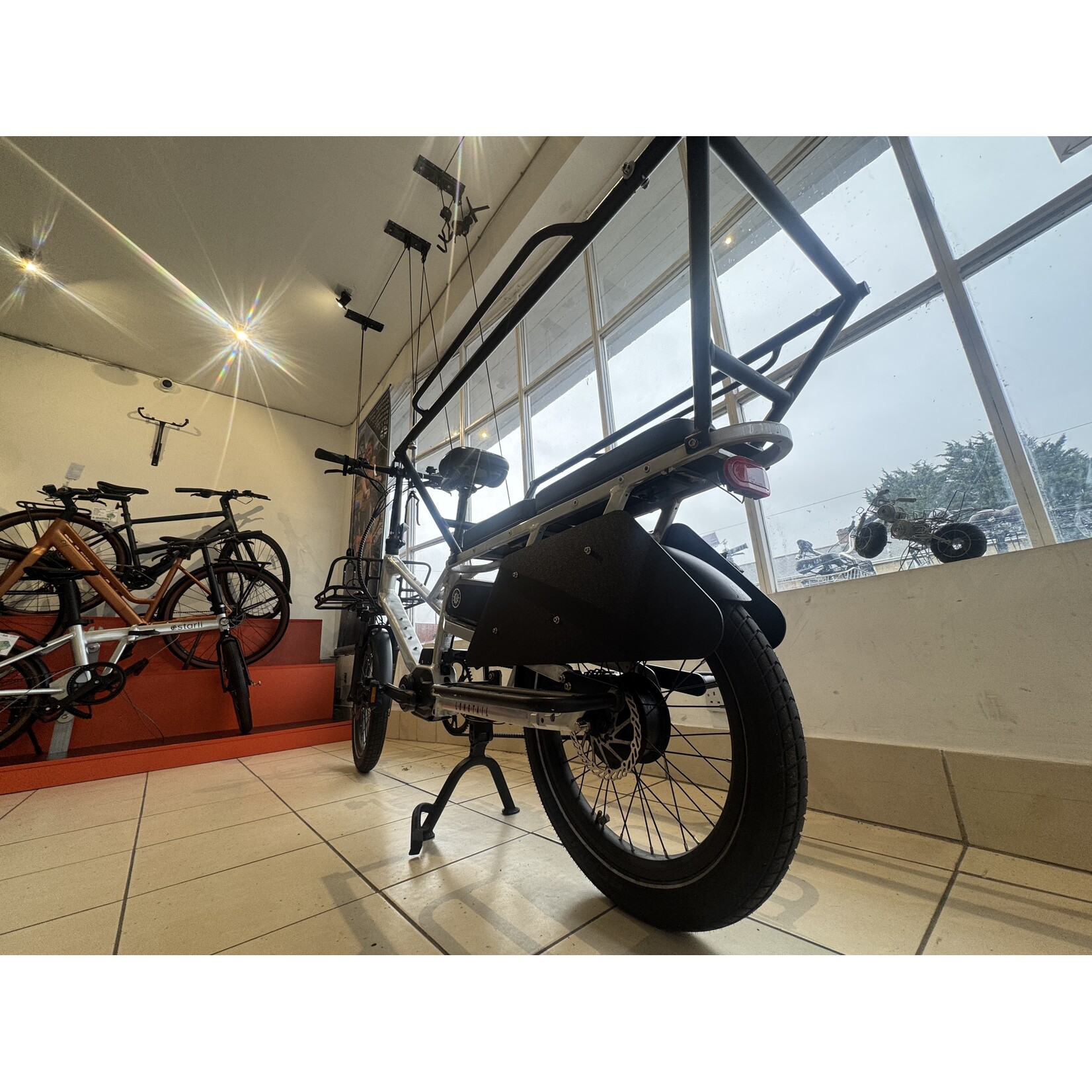 Ebike- Longtail Family Pack UFO Demo Bike