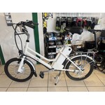 Secondhand-E-Zee Street