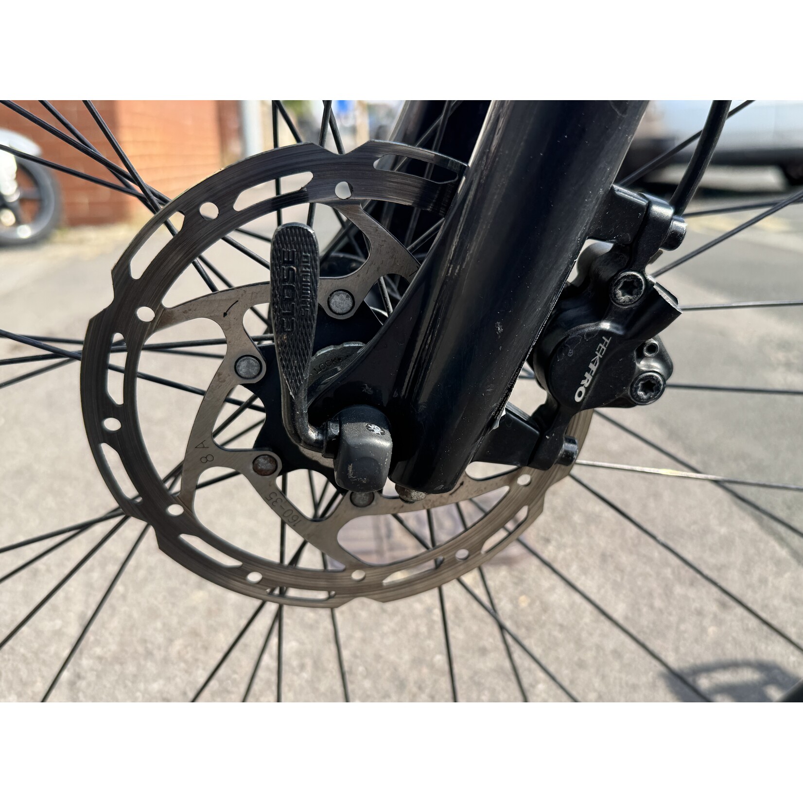 Secondhand Raleigh Motus Grand Tour