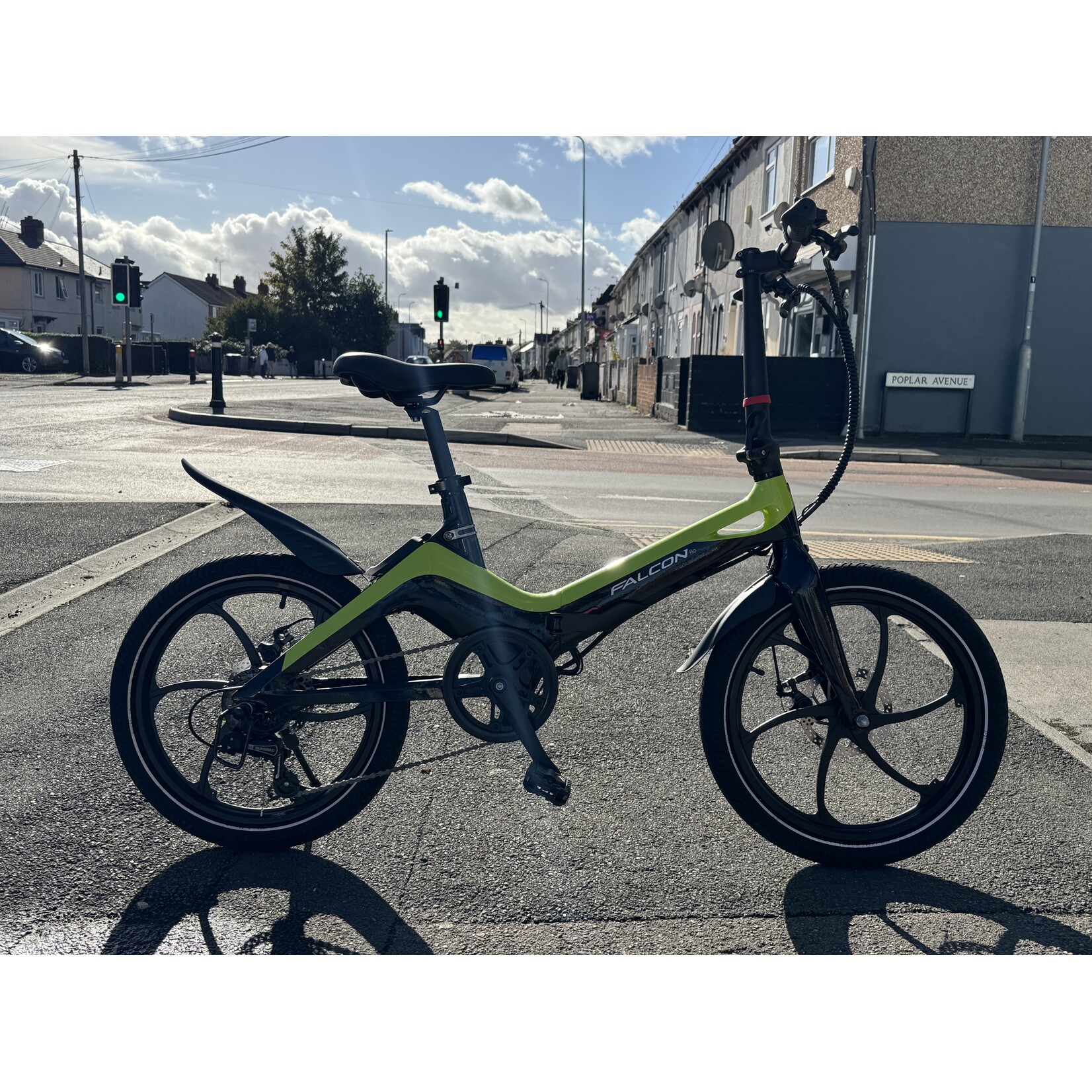 Secondhand Falcon Flo Folder
