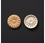 Monaka Shell Chrysanthemum A013