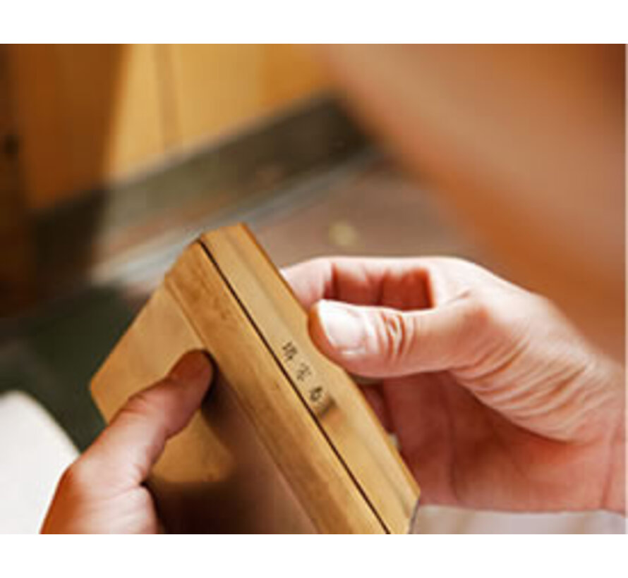 Cut shiroita kombu (for battera sushi) - 100 sheets (6,5 x 19 cm)