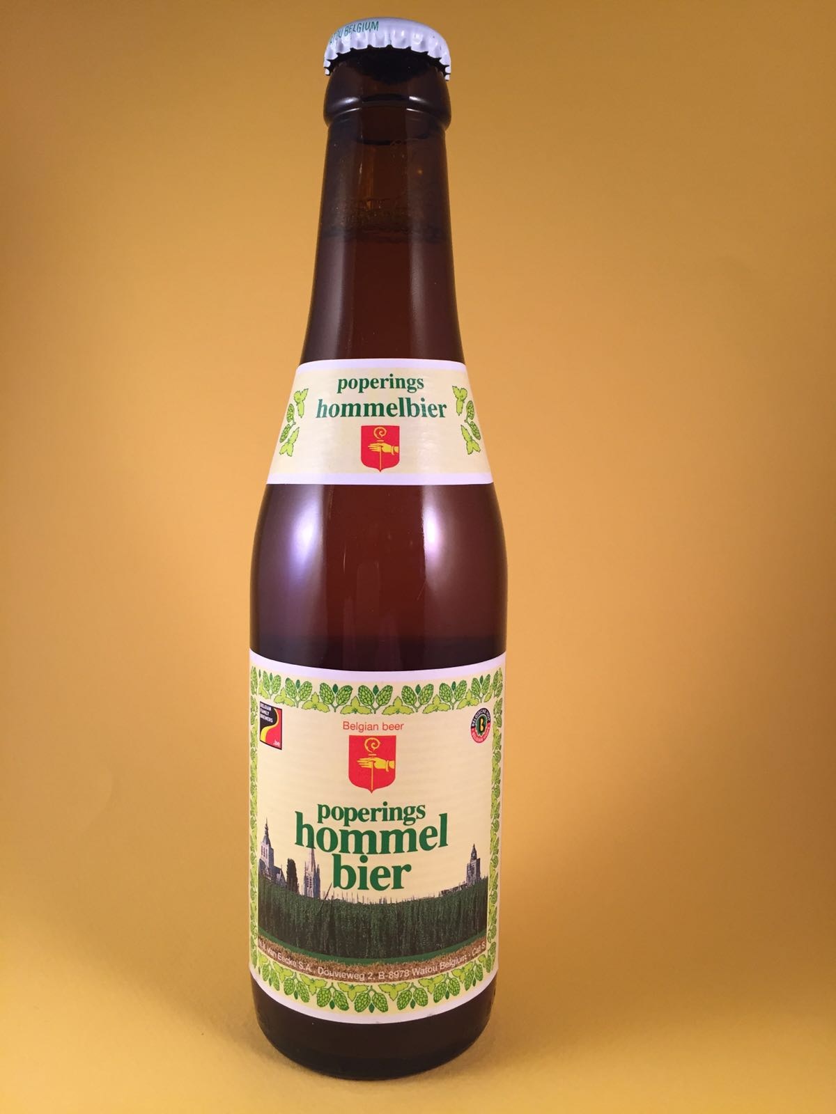 Poperings Hommel Bier Herkomst: Watou, België De brouwerij is na de 1e wereldoorlog weer opnieuw gebouwd nadat het volledig was plat gebombardeerd. Goudkleurig dorstlessend bier met een verfrissende honigzachte afdronk. Lekker hoppig met tonen van komijnzaad. De hop zorgt echter nooit voor een droge mond. Het bier bevat een alcoholpercentage van 7,5%. Serveeradvies: 7 graden