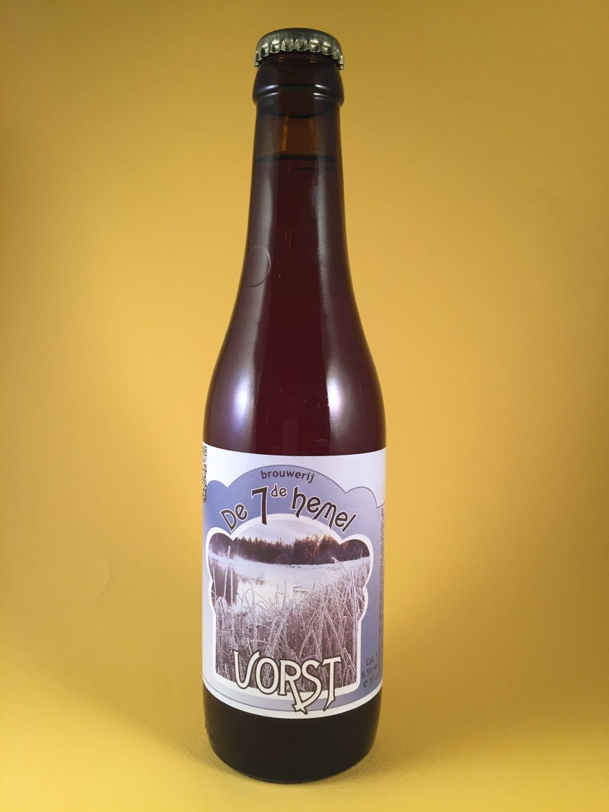 Vorst Herkomst: Sevenum, Nederland Vorst is bier van brouwerij De 7e Hemel. Het bier heeft een robijnrode kleur en bevat een alchoholpercentage van 8,5%. De smaak is zoetig en kruidig tot in de laatste slok. Verassend bier, zowel in de winter als in de zomer. Het bier is echter een seizoensbier dus niet het hele jaar verkijgbaar. Serveeradvies: Tussen de 8 en 10 graden