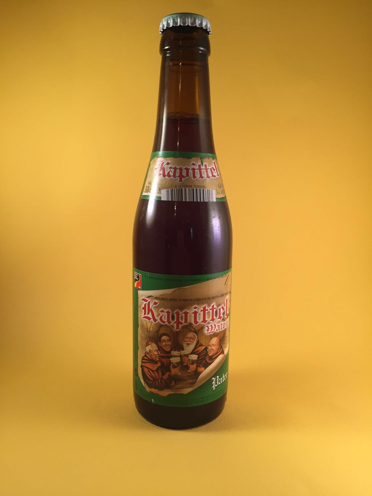 Kapittel Pater Herkomst: Watou, België Brouwerij van Eecke is één van de zes brouwerijen in België waar ze de term Trappistenbier mogen voeren. Het bier heeft een volle evenwichtige smaak en bevat toetsen van salmiak, drop, zoethout en laurier. Doordat dit bier laag in zijn alcohol zit, 6%, is dit toch stiekem een lekkere doordrinker. Serveertemperatuur: graad of 5.