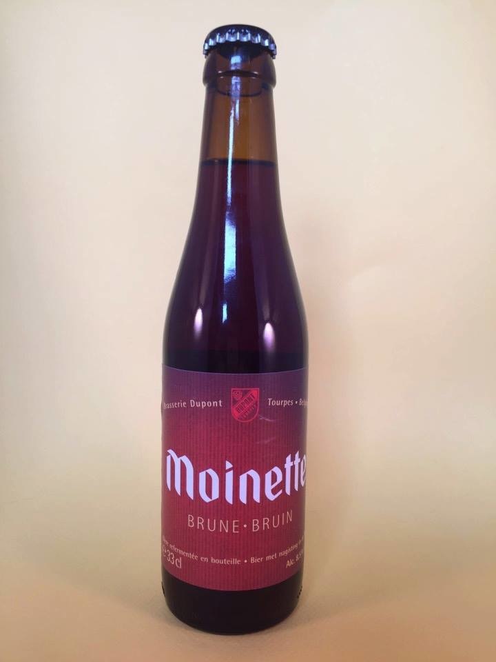 Bruin bier met hergisting in de fles. Combinatie van vier speciale mouten zorgt voor de bijzonder bruine kleur met rossige tinten. De aroma’s van hop en mout zijn bepalend voor de smaak, zachte bitterheid met tongstrelende fruitige tinten. De hergisting op de fles die nog maanden doorzet zorgt voor een verrassende smaak, neigend naar salmiak. Alcoholpercentage: 8,5%. Advies serveertemperatuur: 12 graden.